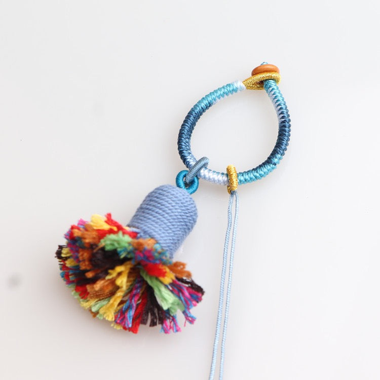 Song Jin Hulu and Endless Knot Keychain