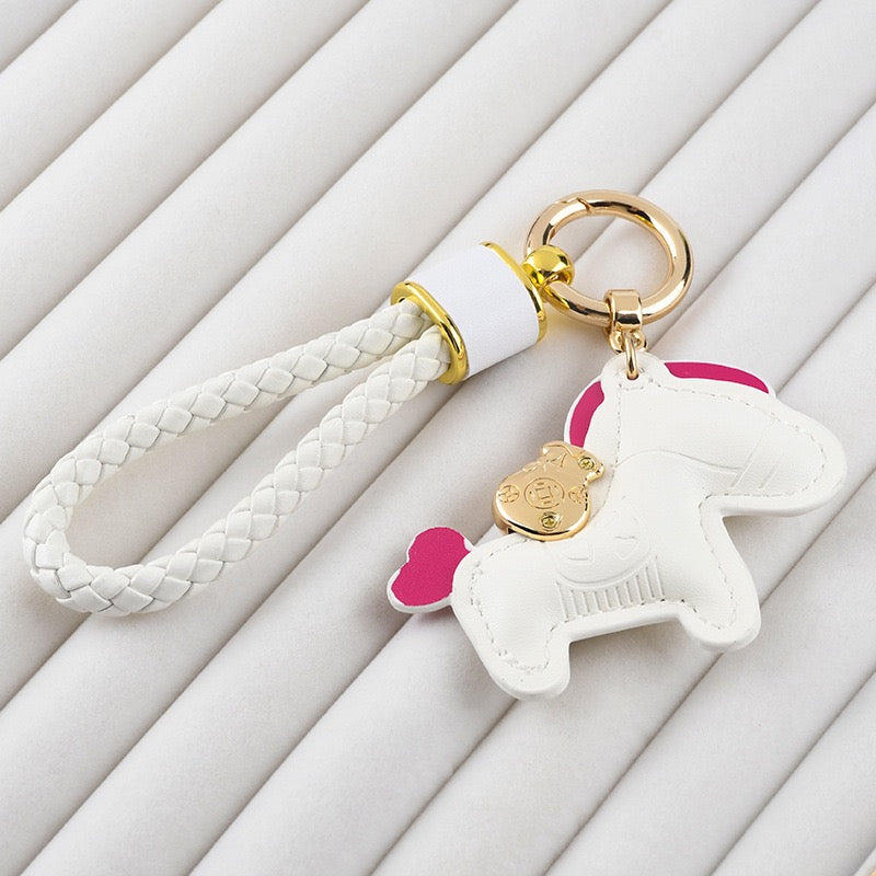 The horse bag charm