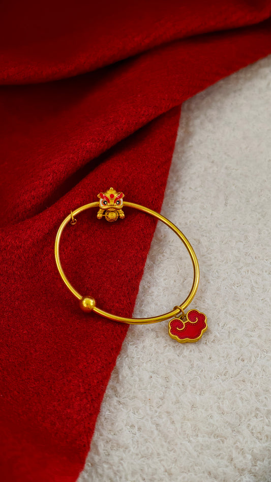 24K Pure Gold Bangle: Chinese Lion & Auspicious Cloud Charm