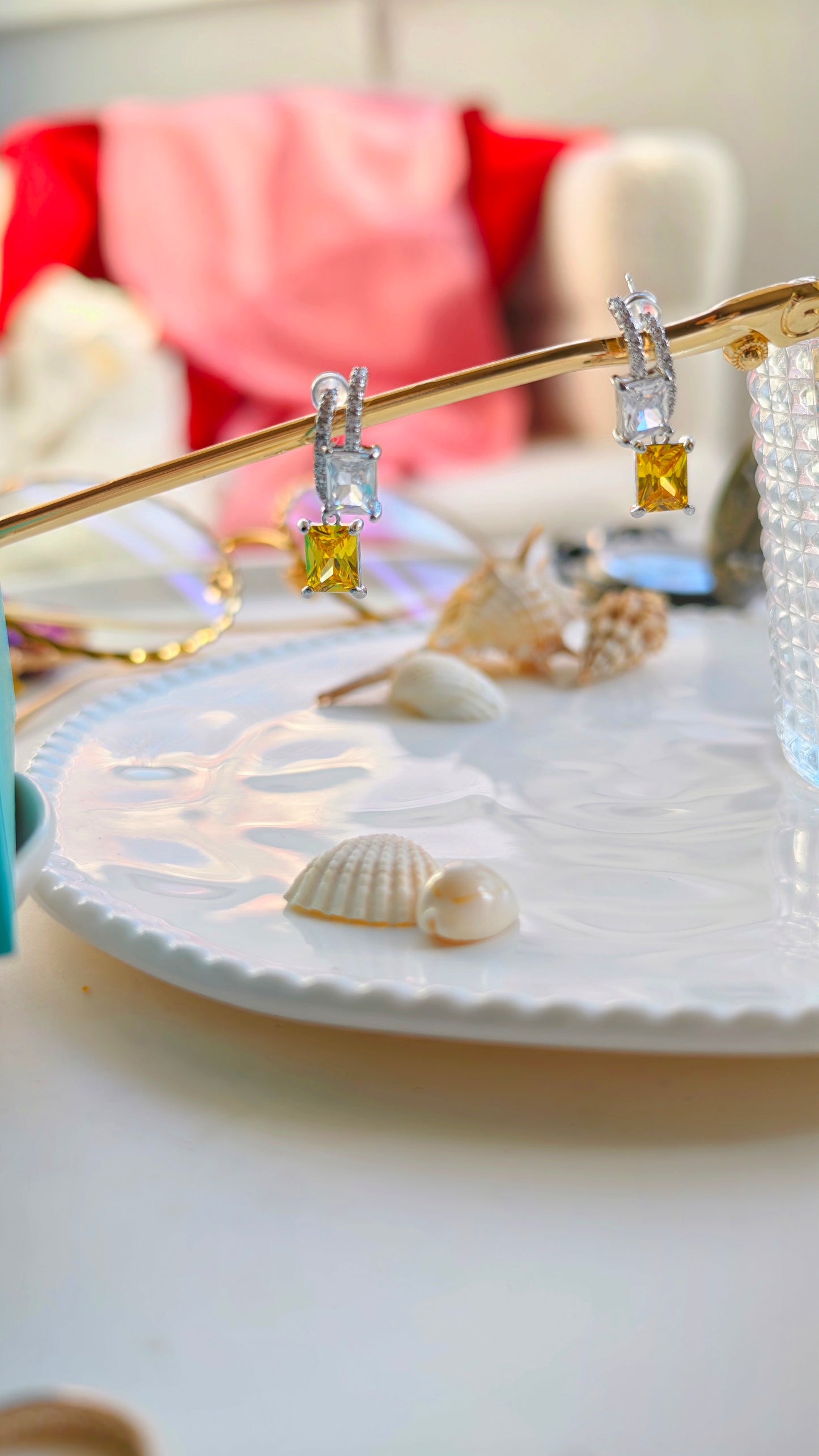 Two-Tone Gem Drop Earrings: Bright Sparkle with Modern Contrast