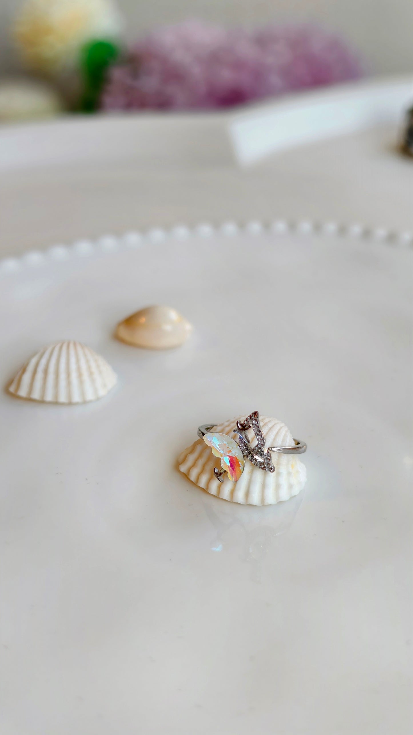 Butterfly Statement Ring: Iridescent Wings & Delicate Sparkle