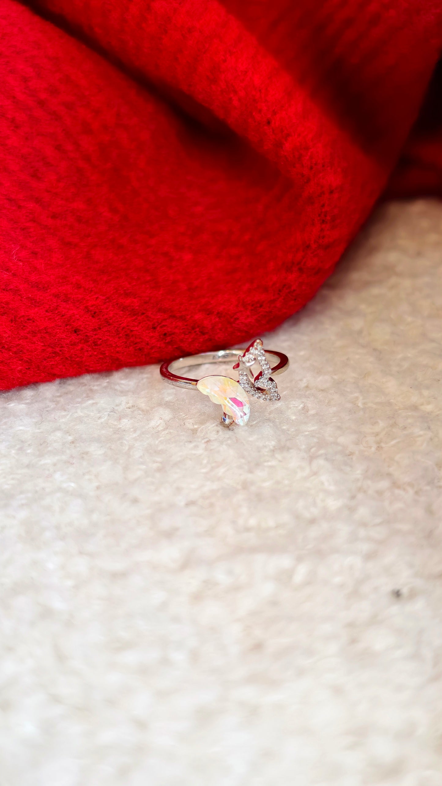 Butterfly Statement Ring: Iridescent Wings & Delicate Sparkle