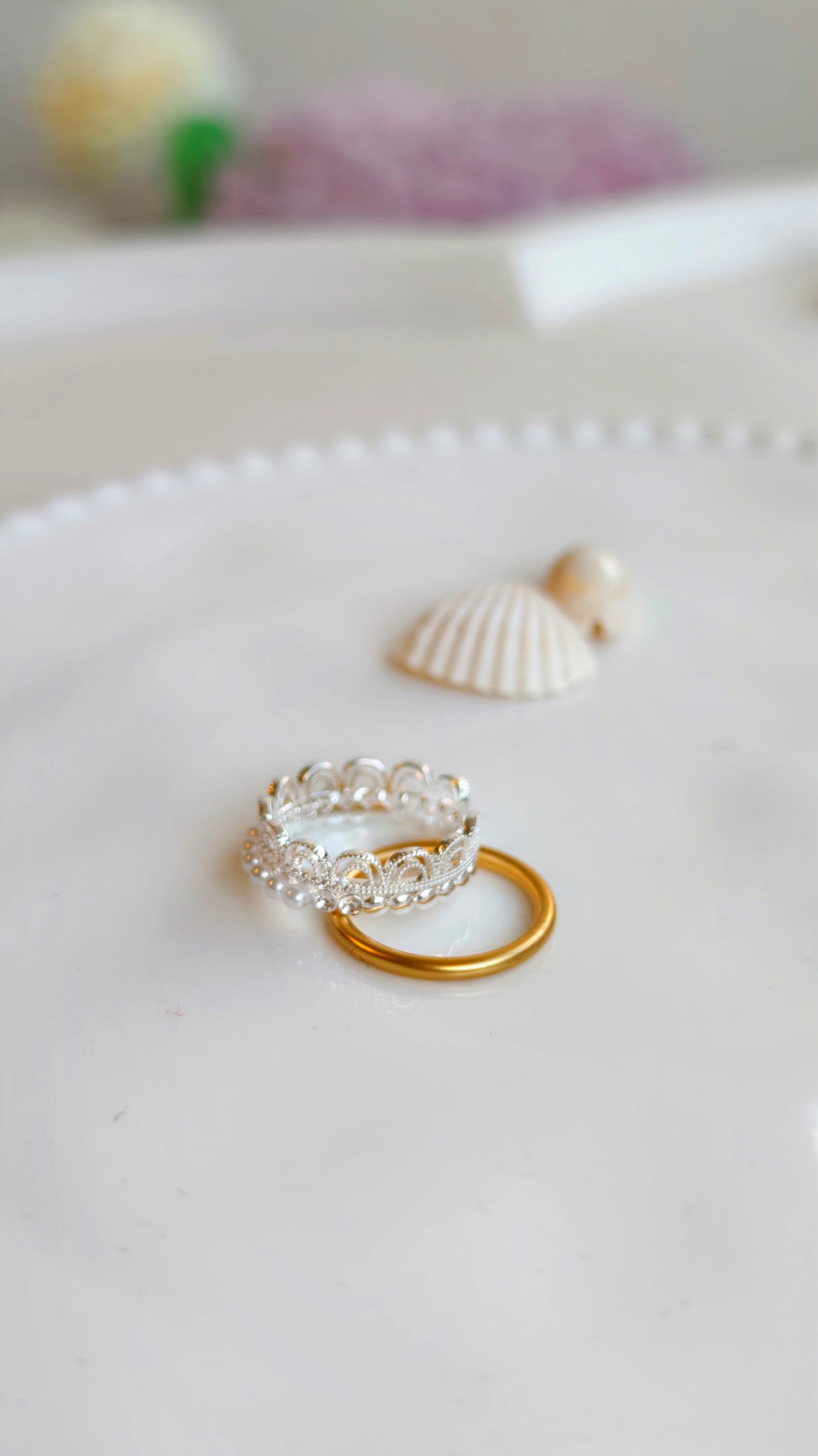 Lace & Pearl Silver Ring Set: Romantic Softness Meets Sleek Elegance