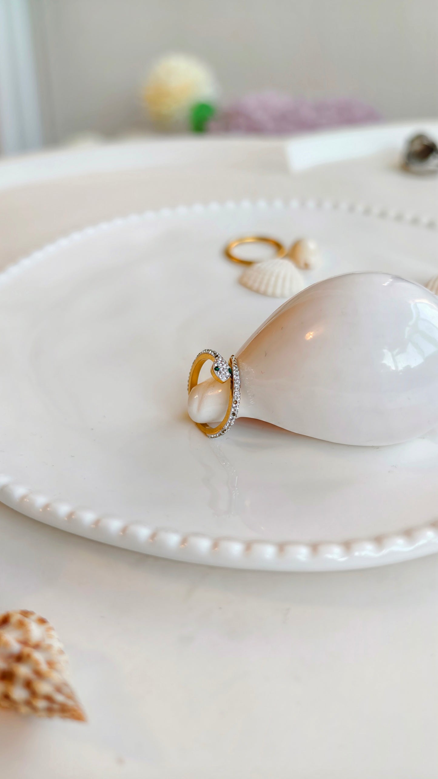 Snake & Minimalist Gold Ring Set: Edgy Charm Meets Sleek Elegance