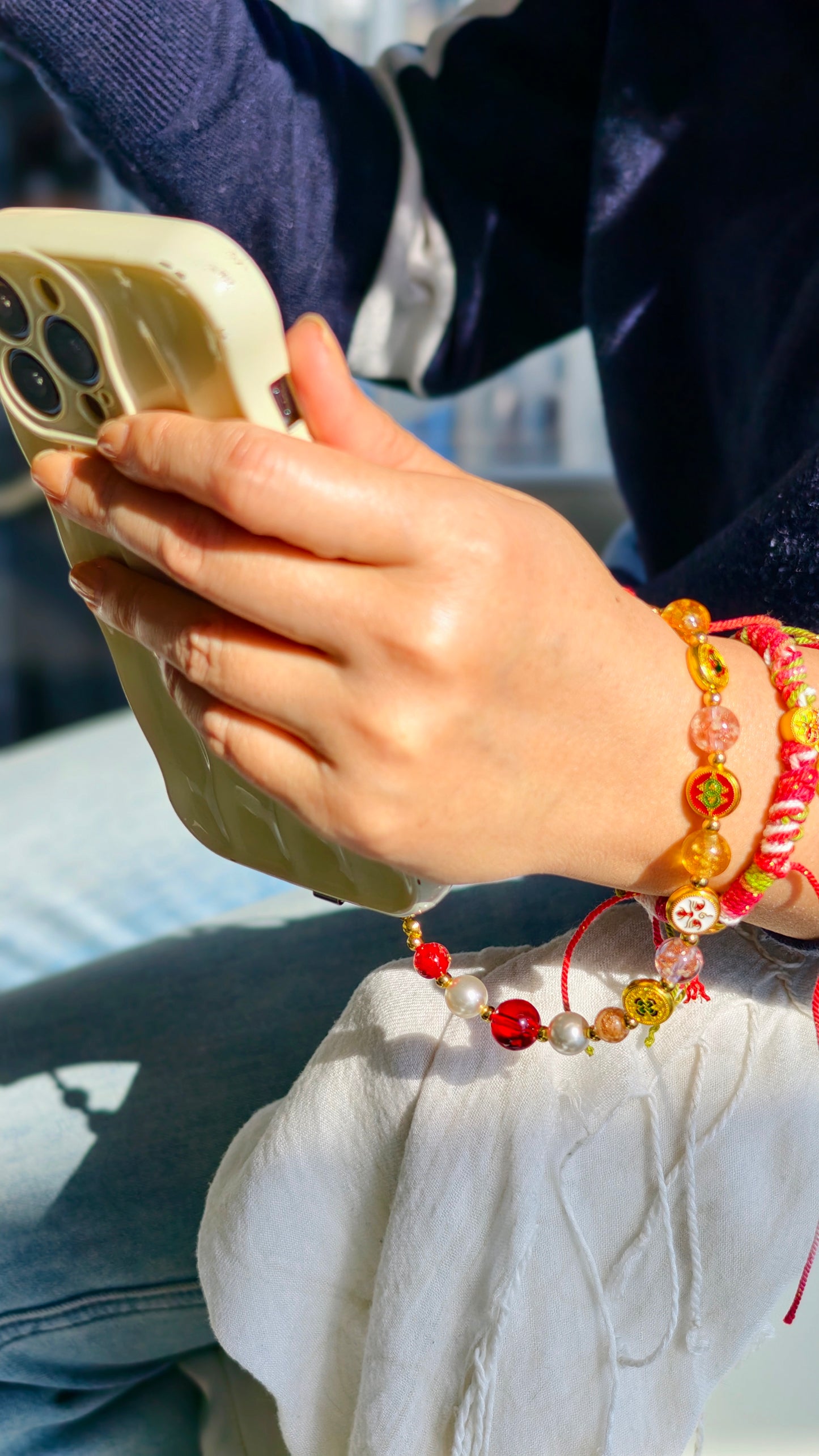 Phone Charm (Warm red and yellow, paired with the Five Wealth Gods)